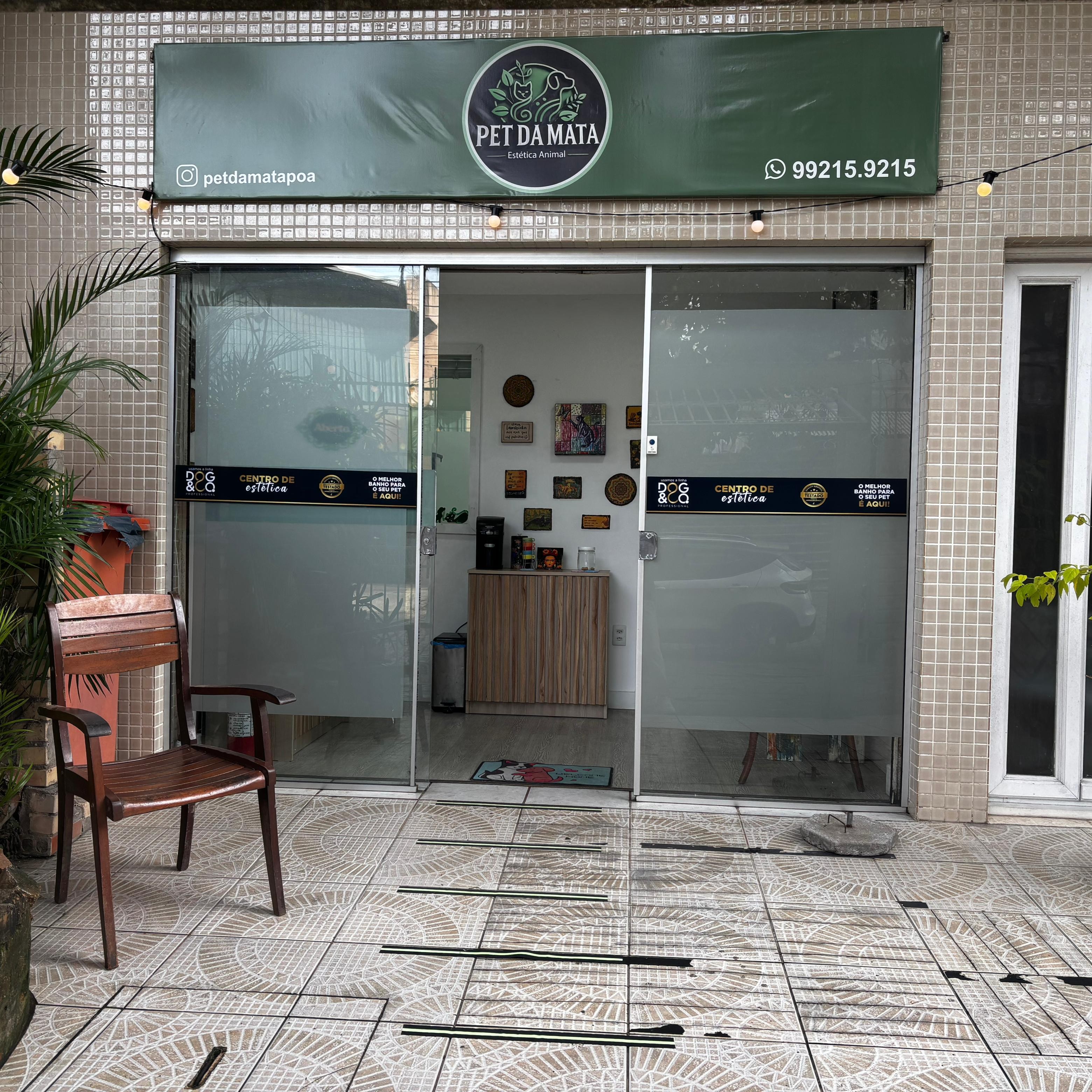 Foto da área de banho e tosa